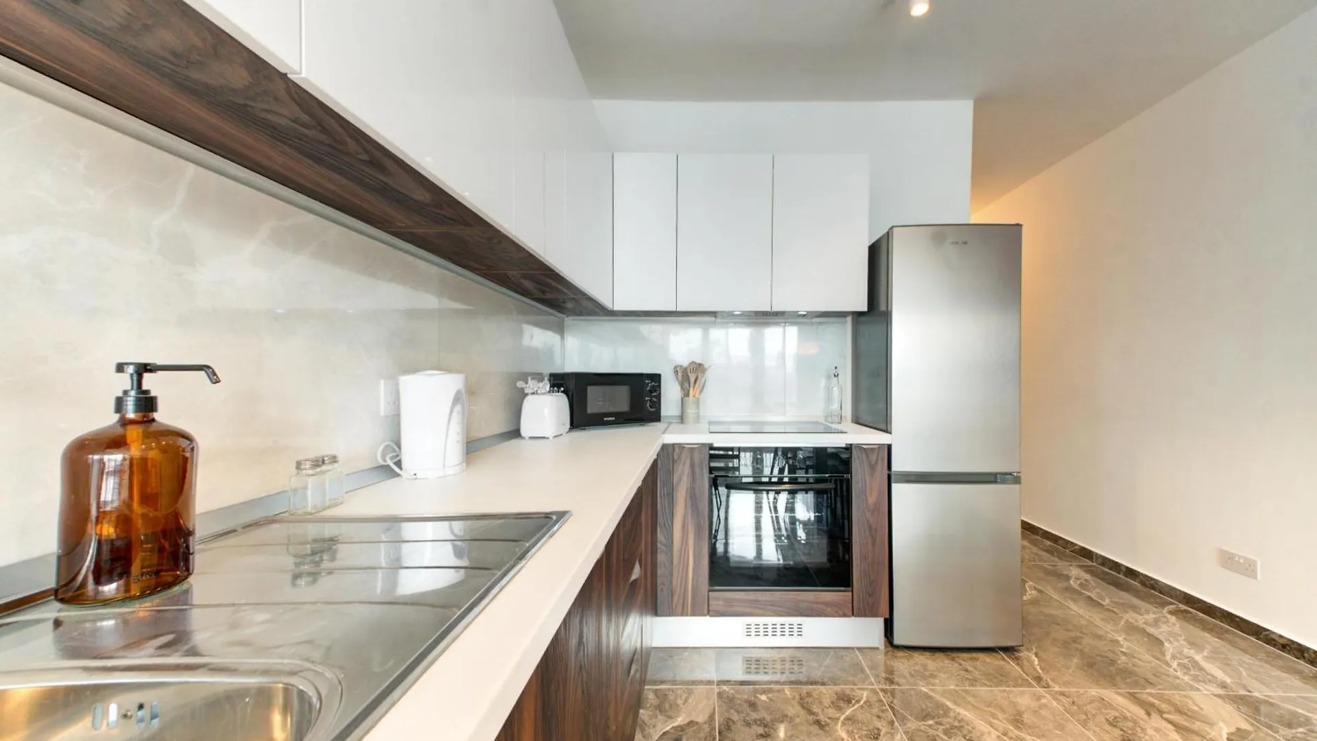 Modern 3Br Penthouse With Valletta Views & Terrace Tal Guardamangia 0*,